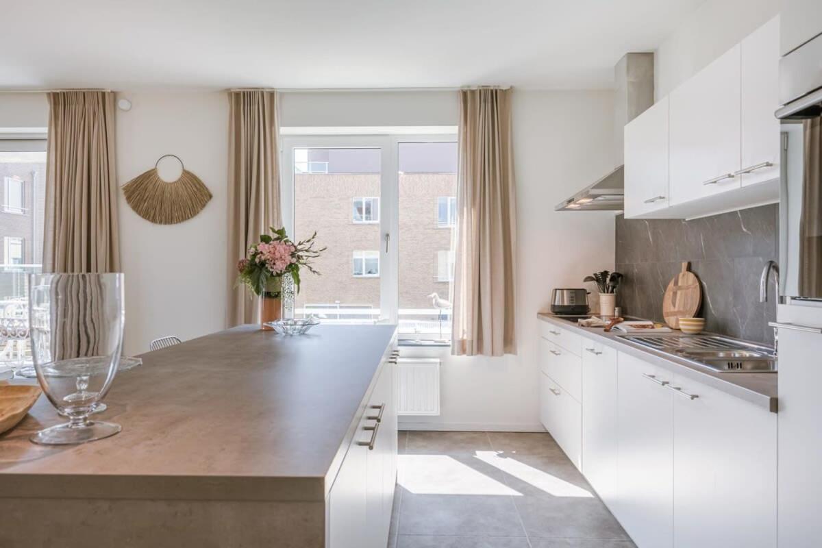 Huswell - A Luminous Apartment Near The Marina Ostend Exterior photo